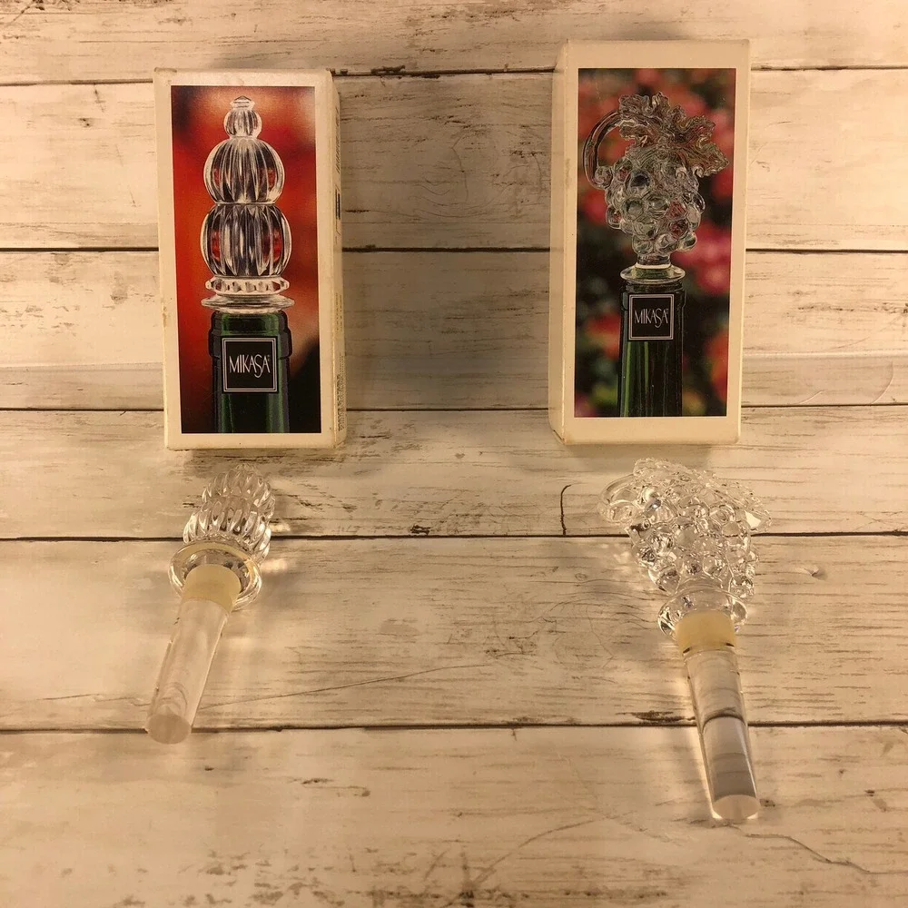Mikasa Crystal Wine Bottle Stoppers Monterey & Fruit Collection Grapes Set of‎ 2